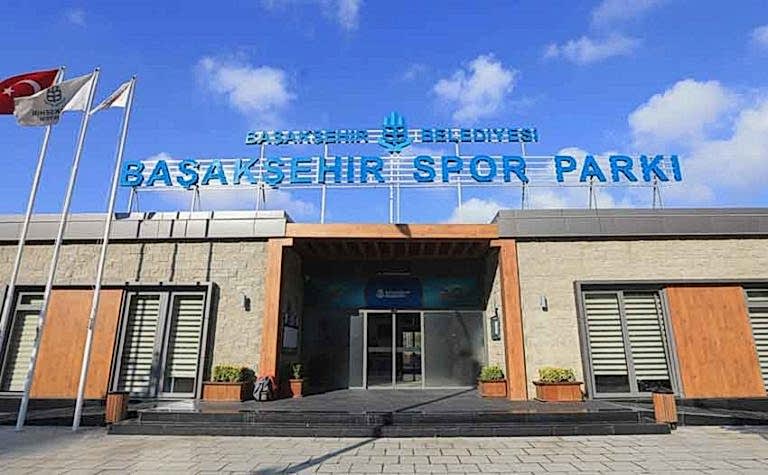 https://turuncuhaticenuro.shop/wp-content/uploads/2023/02/santiyeler-izobedel-basaksehir-spor-kompleksi-polyurea-768x475.jpg